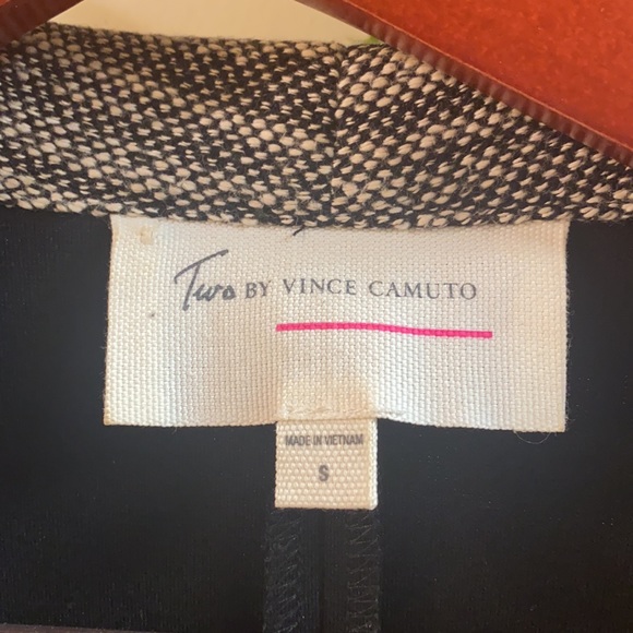 Vince Camuto ladies S suit or casual light jacket. Barely worn, can’t tell - Picture 3 of 5